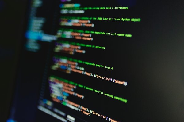 Wie kann man die Mitarbeiterbindung in de-GeschÃ¤ften fÃ¶rdern?